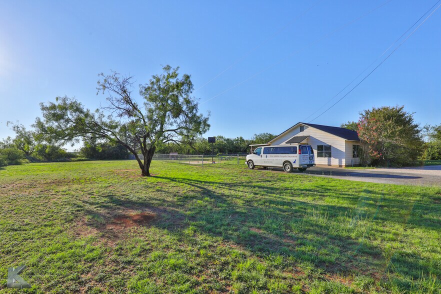More Photos Of 6000 Buffalo Gap Rd, Abilene Daycare Center For Sale