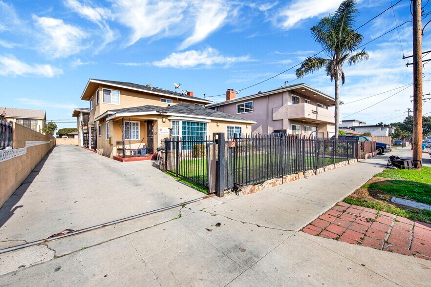 More Photos Of 4351 W 142nd St, Hawthorne Apartments For Sale