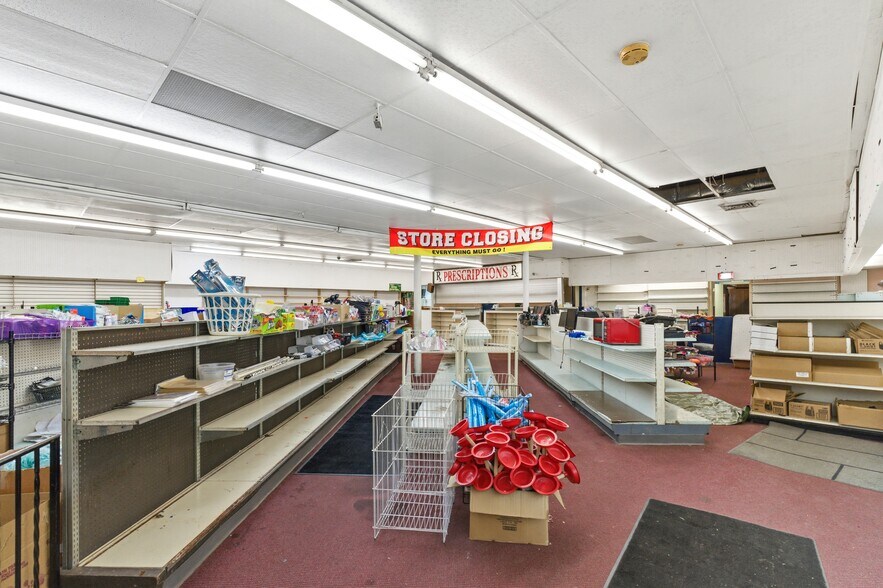 More Photos Of 1081-1087 Mt Vernon ave, Columbus Flex For Sale