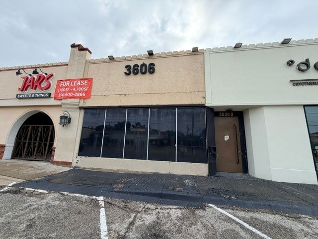 More Photos Of 3606-3614 Greenville Ave, Dallas Unknown For Lease