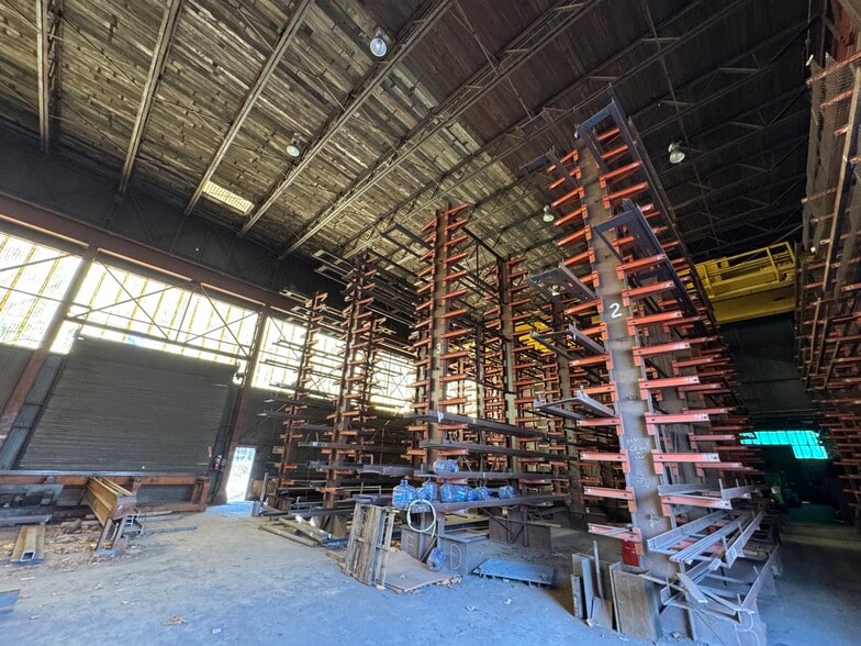 More Photos Of 364 Cherry St, Slatington Warehouse For Sale