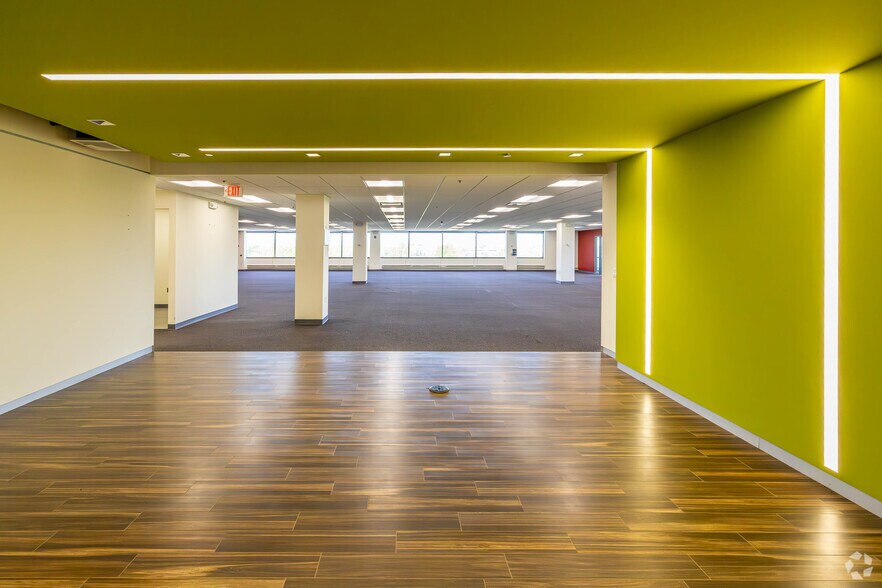 More Photos Of 200 Franklin Square Dr, Somerset Office For Lease