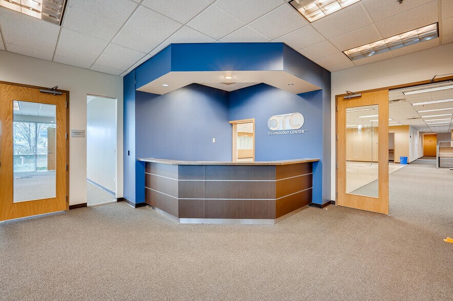 More Photos Of 4680 Table Mountain Dr, Golden Flex For Lease