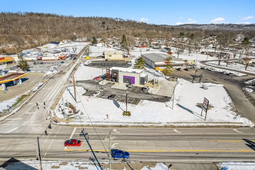 More Photos Of 1321 W Shelby St, Falmouth Fast Food For Sale