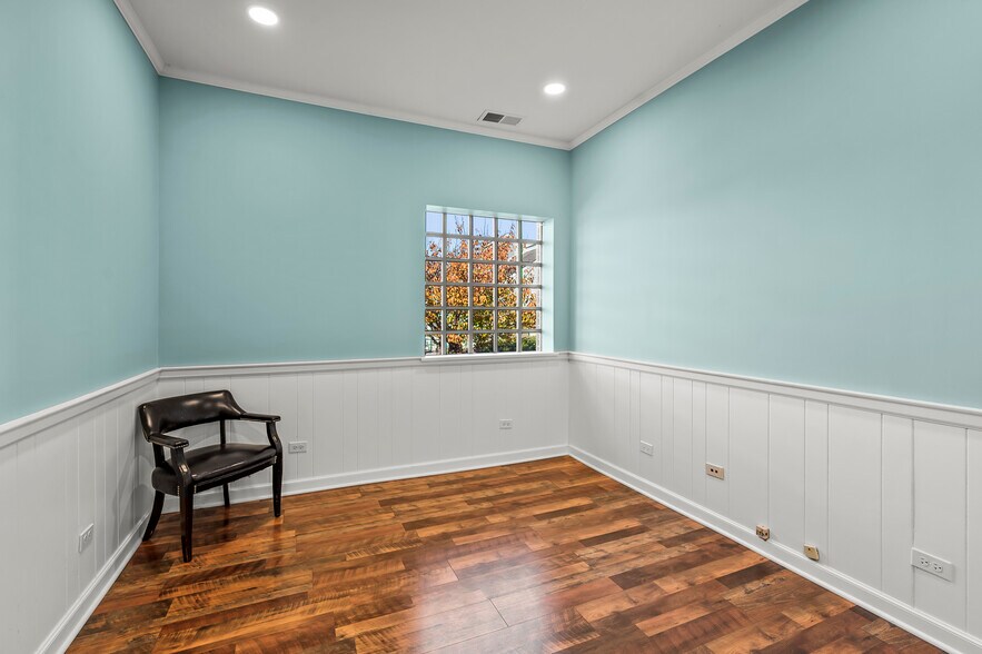 More Photos Of 1001 S State St, Yadkinville Medical For Sale