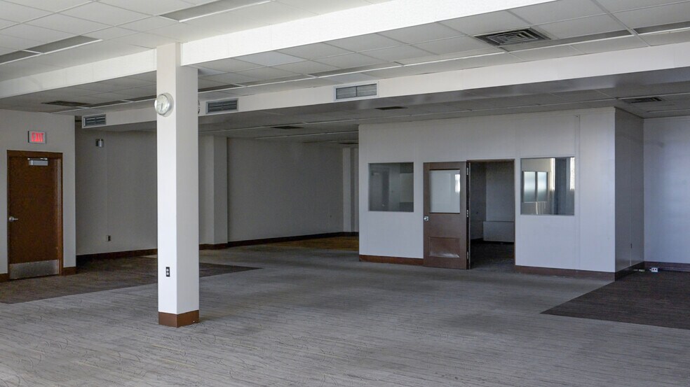 More Photos Of 345 Penn St, Reading Warehouse For Sale