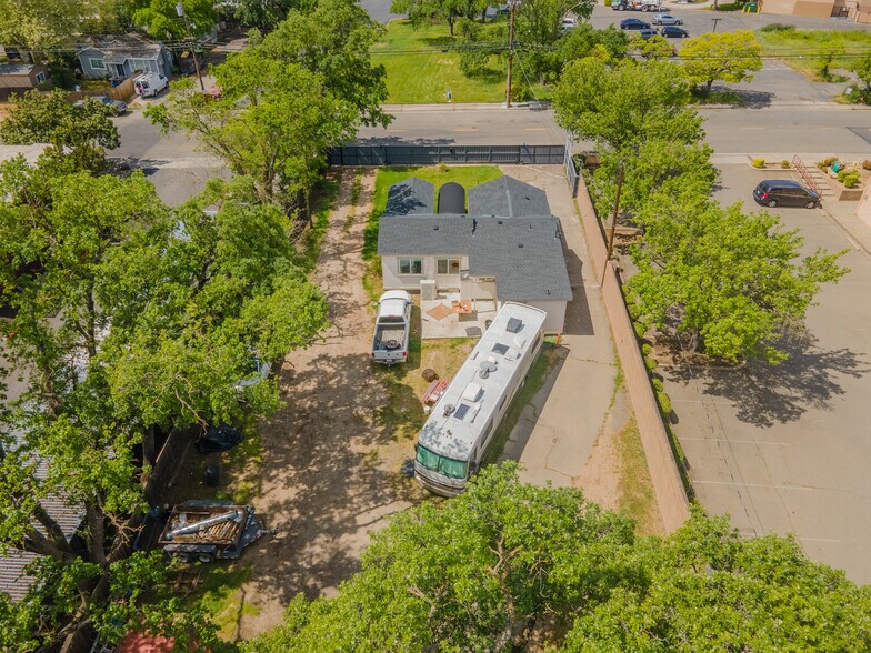 More Photos Of 5124 Walnut Ave, Sacramento Warehouse For Sale