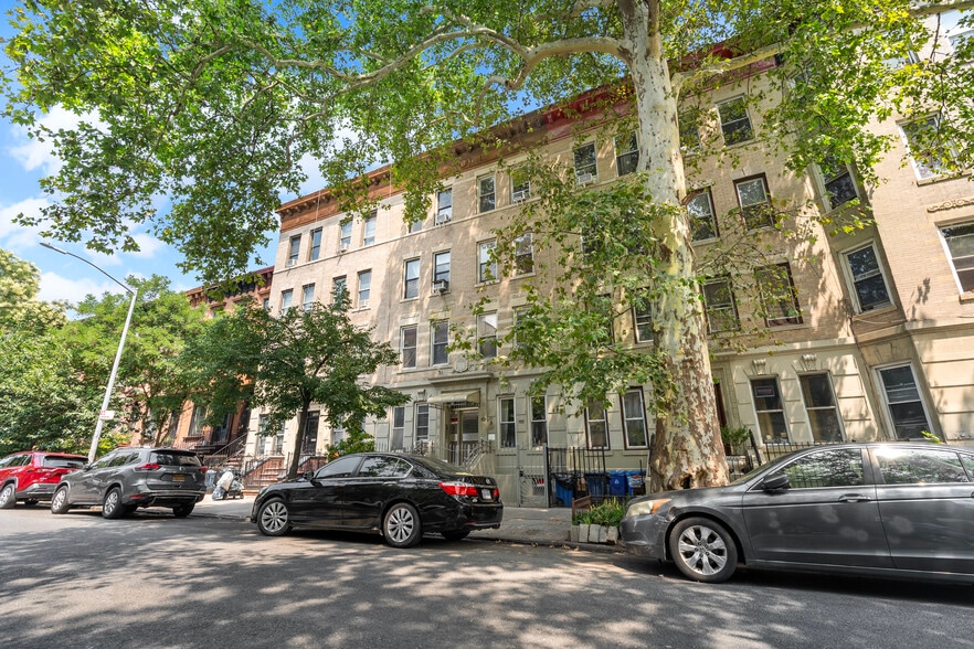More Photos Of 1355 Pacific St, Brooklyn Apartments For Sale