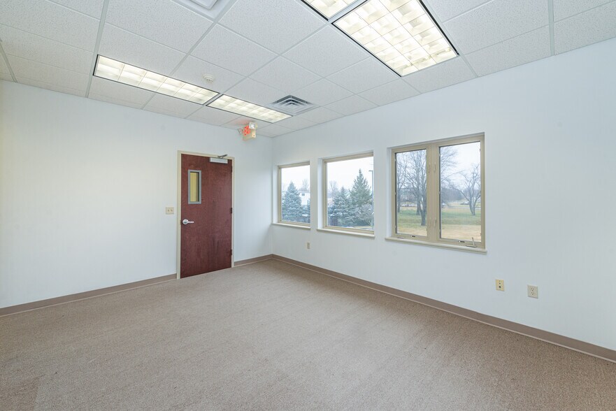 More Photos Of 1 Wilson Dr, Sparta Medical For Sale