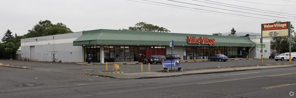 More Photos Of 5050 SE 82nd Ave, Portland Freestanding For Sale