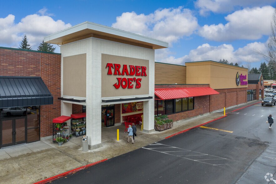 More Photos Of 16200 SW Pacific Hwy, Tigard Supermarket For Lease