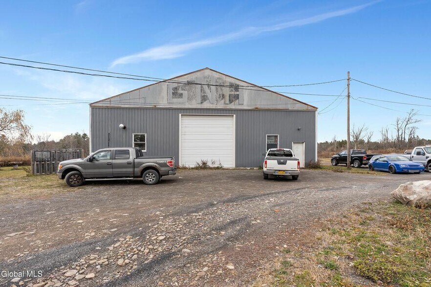 More Photos Of 5922-5926 NY-81, Greenville Light Manufacturing For Sale