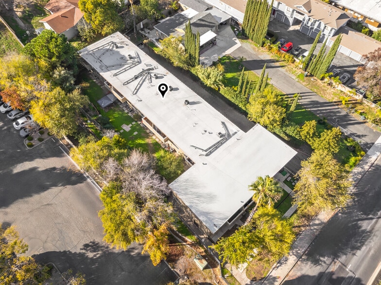 More Photos Of 3126 Lone Tree Way, Antioch Apartments For Sale