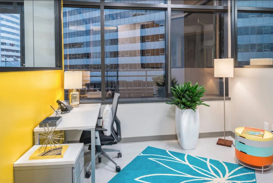 More Photos Of 1101 Wilson Blvd, Arlington Office For Lease