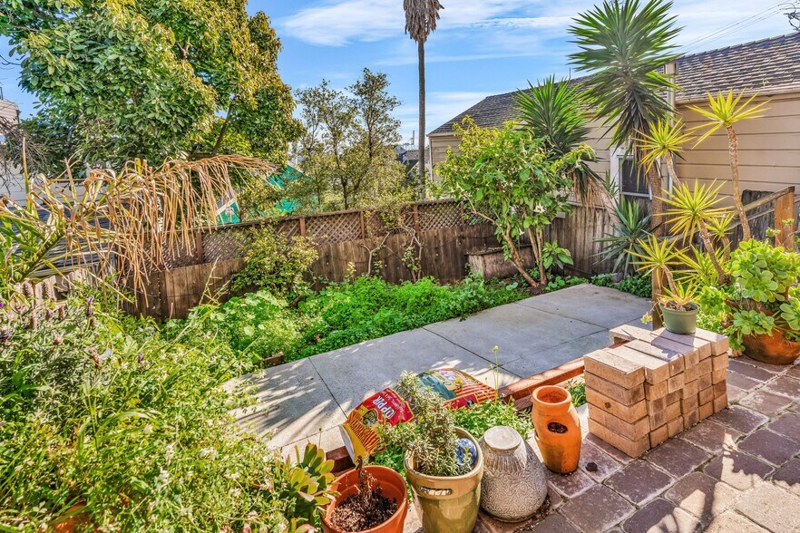 More Photos Of 1079 Texas St, San Francisco Apartments For Sale