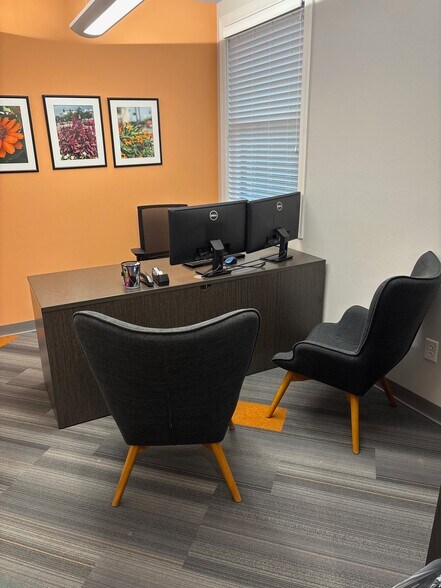 More Photos Of 321 N Maple St, North Little Rock Coworking Space