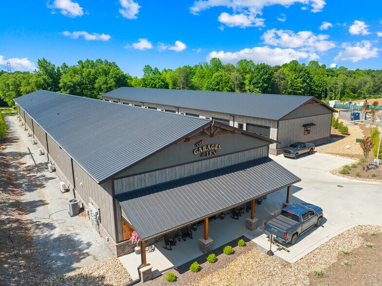More Photos Of 144 McCrary Rd, Mooresville Industrial For Sale