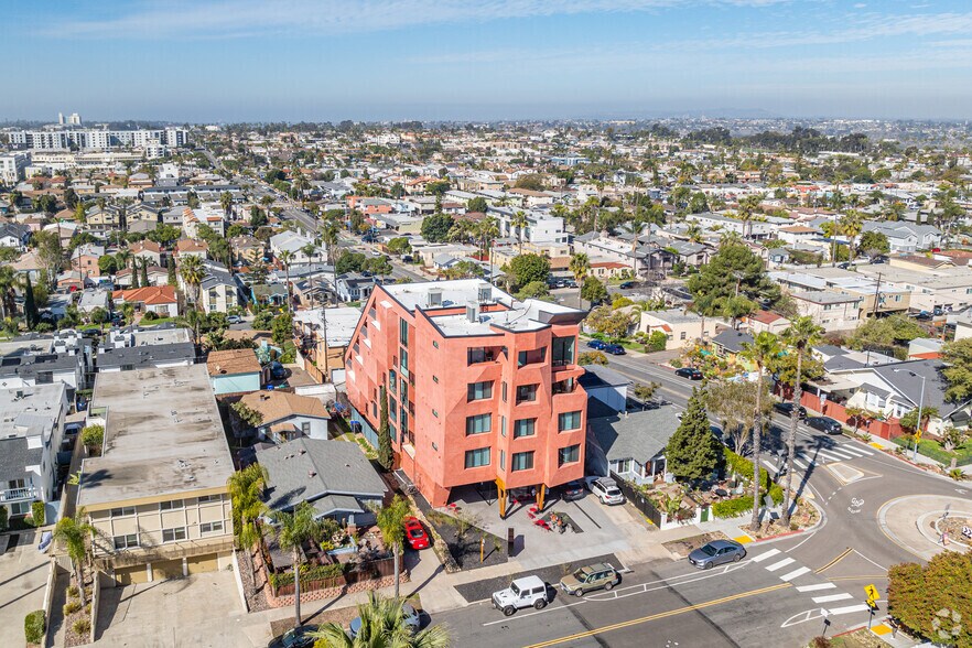 More Photos Of 4384 Hamilton St, San Diego Apartments For Sale