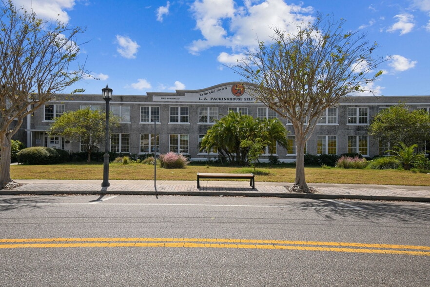 More Photos Of 160 W Haines Blvd, Lake Alfred Self Storage For Sale