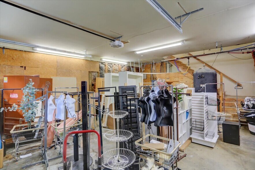 More Photos Of 140 W Orange St, Shippensburg Storefront For Sale