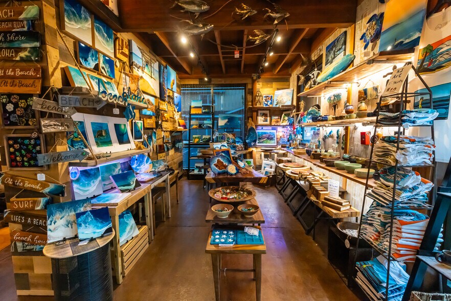 More Photos Of 1051 Kakala St, Kapolei Storefront Retail Office For Sale