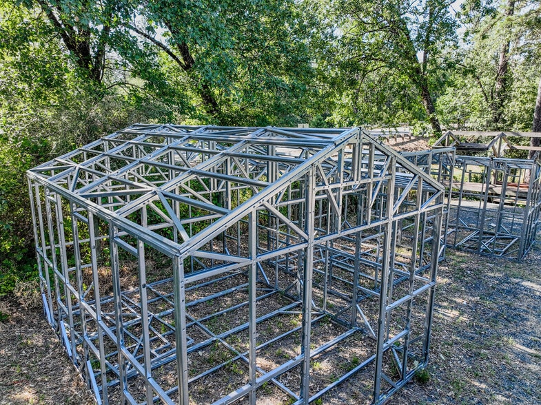 More Photos Of 15386 Little Valley Rd, Grass Valley Freestanding For Sale