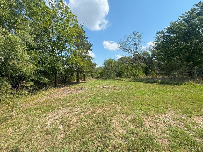 More Photos Of 5928 Fair Rd, Kaufman General Retail For Sale