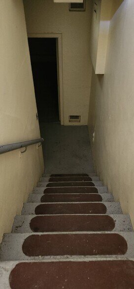 More Photos Of 224 N Oak St, Ukiah Office Residential For Sale