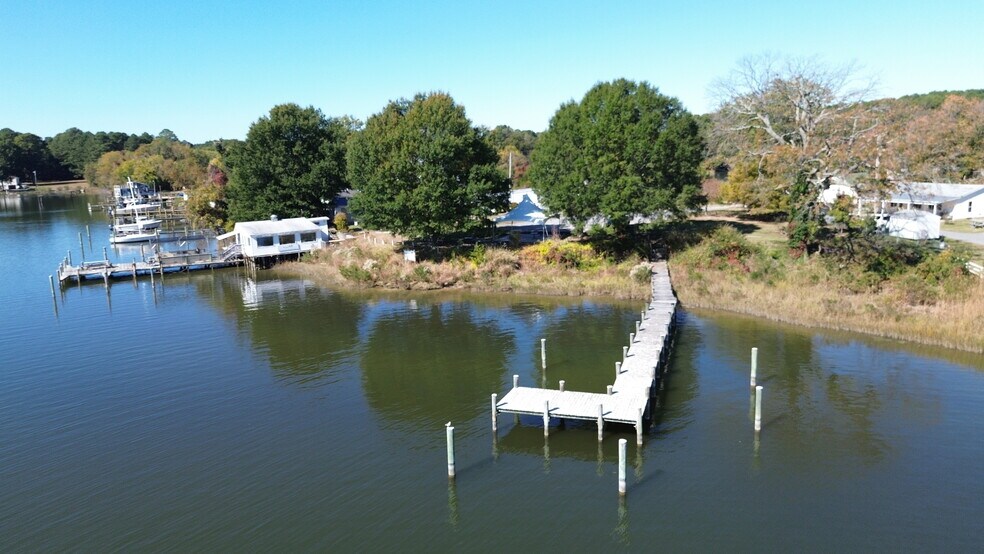 More Photos Of 38869 Morris Point Rd, Abell Restaurant For Sale