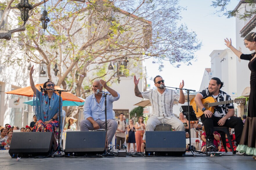 More Photos Of 621 Paseo Nuevo, Santa Barbara General Retail For Lease