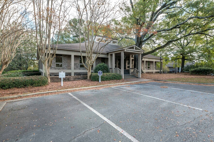 More Photos Of 2900 Warm Springs Rd, Columbus Office For Sale