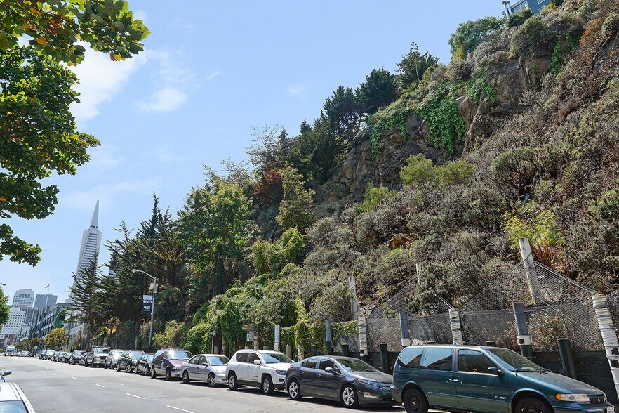 More Photos Of 202 Union, San Francisco Land For Sale