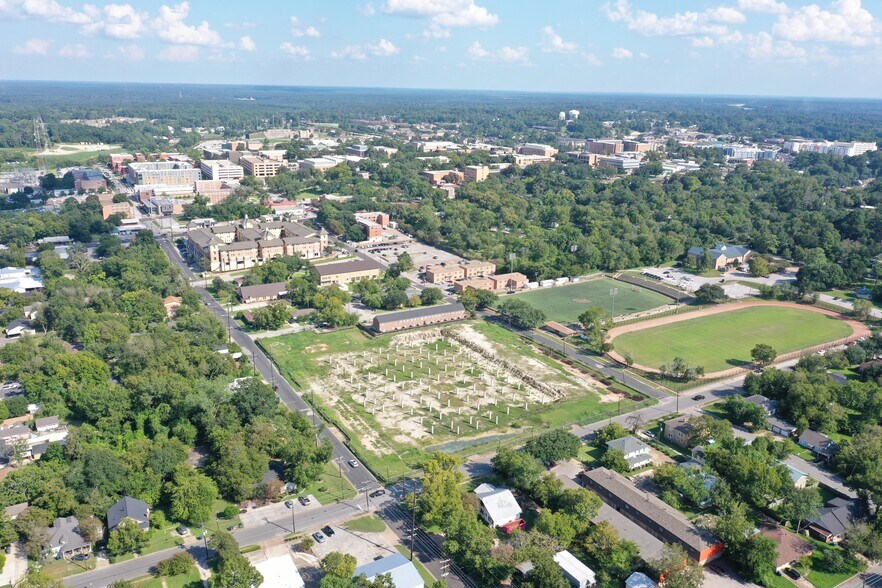 More Photos Of 1401 16th Street, Huntsville Land For Sale