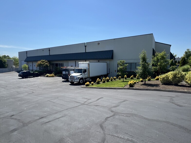 Primary Photo Of 6750-6770 SW 111th Ave, Beaverton Warehouse For Lease