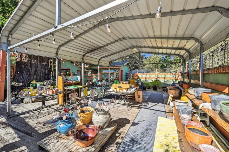 More Photos Of 17132 Highway 116, Guerneville General Retail For Sale