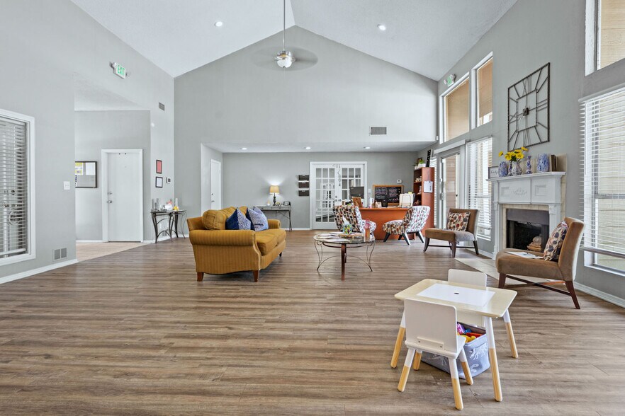 More Photos Of 509 N Westover Blvd, Albany Apartments For Sale