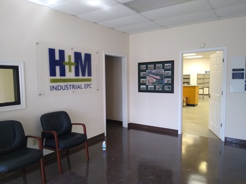 More Photos Of 1959 Saratoga Blvd, Corpus Christi Warehouse For Sale