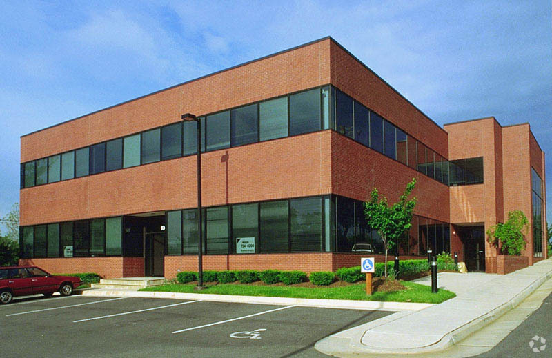 Primary Photo Of 1985 Isaac Newton Sq, Reston Office For Lease