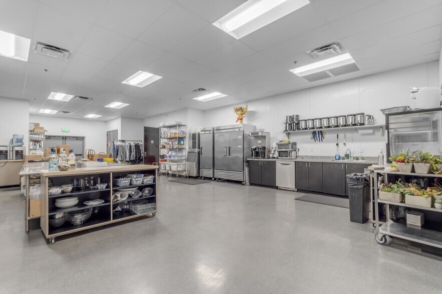 More Photos Of 245 E Jackson St, Phoenix Freestanding For Sale