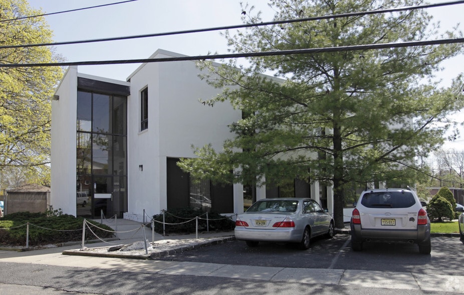 More Photos Of 441-443 E Westfield Ave, Roselle Park Medical For Sale