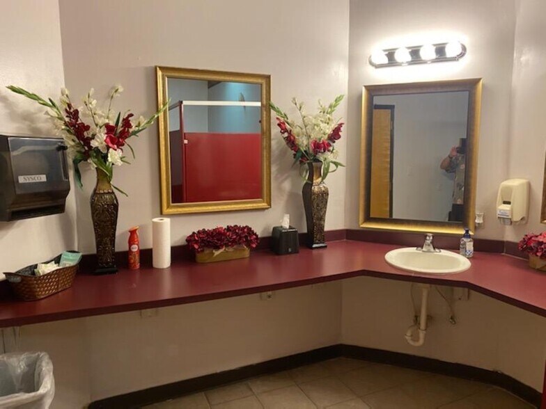 More Photos Of 1330 Crane, Detroit Religious Facility For Lease