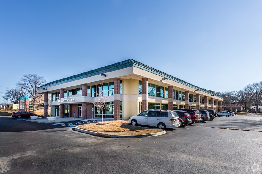 Primary Photo Of 2504 Mccain Blvd, North Little Rock Office For Lease