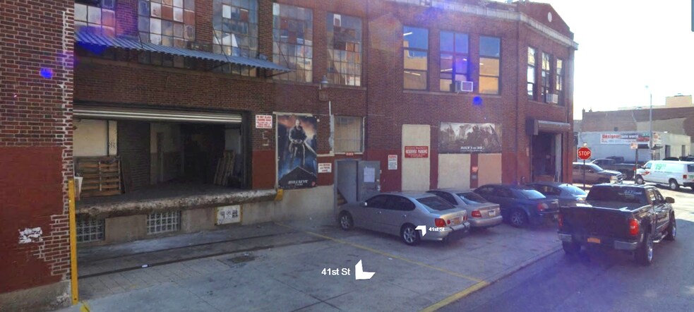 More Photos Of 207-229 42nd St, Brooklyn Warehouse For Lease