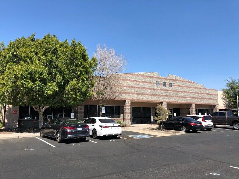 More Photos Of 4653 E Cotton Gin Loop, Phoenix Medical For Lease