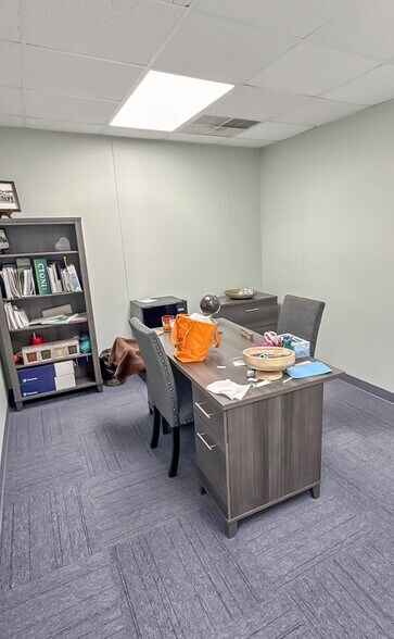 More Photos Of 1739 13th St, Hempstead Medical For Sale