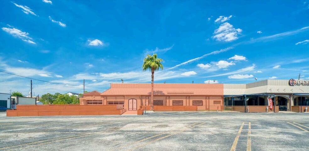 More Photos Of 5630-5636 Richmond Ave, Houston Storefront Retail Office For Sale