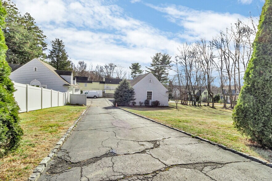 More Photos Of 475 Dobbs Ferry Rd, White Plains Apartments For Lease