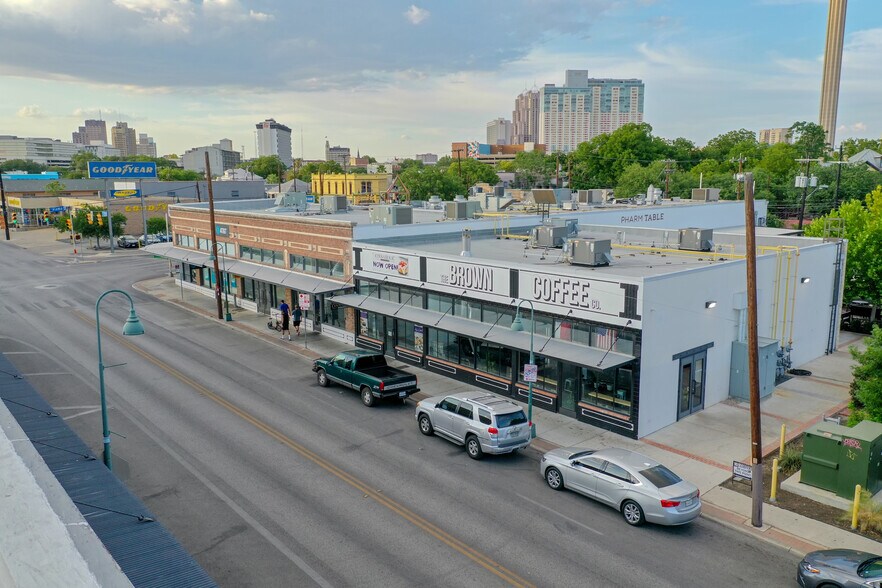 More Photos Of 812 S Alamo St, San Antonio Storefront For Lease