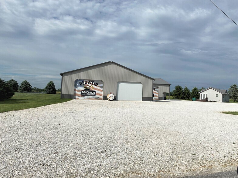More Photos Of 8721 Old US Highway 52 W, West Lafayette Warehouse For Sale