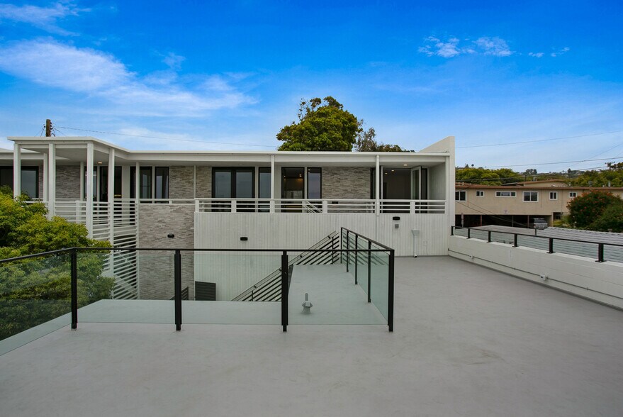 More Photos Of 618 S Coast Hwy, Laguna Beach Apartments For Sale